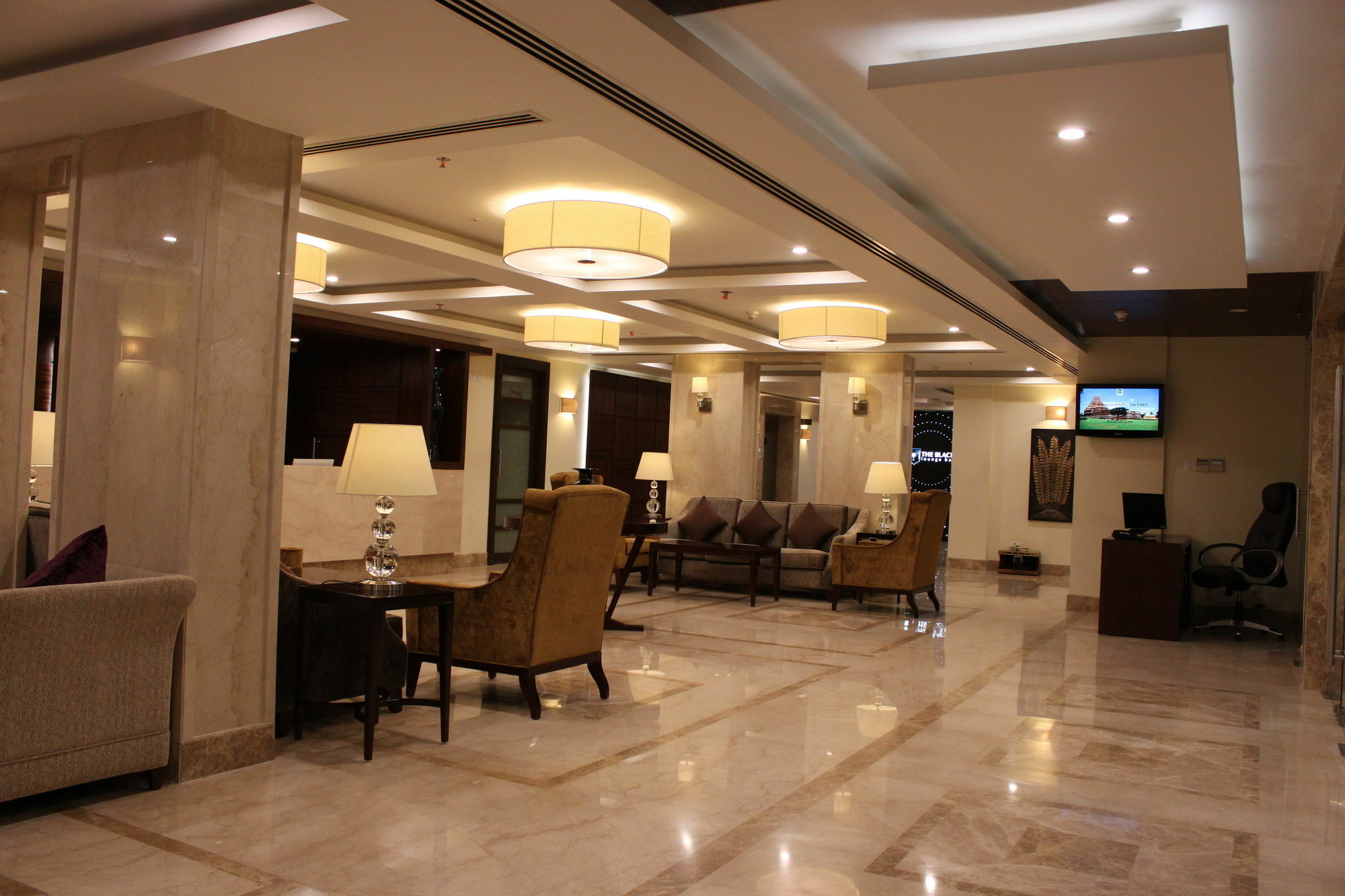 Quality Inn Viha Kumbakonam Eksteriør billede